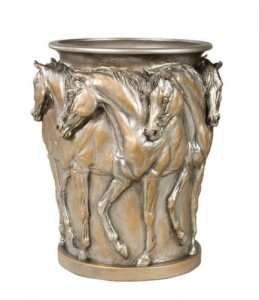 horse_vase