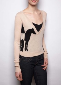 vneckhorseintarsia
